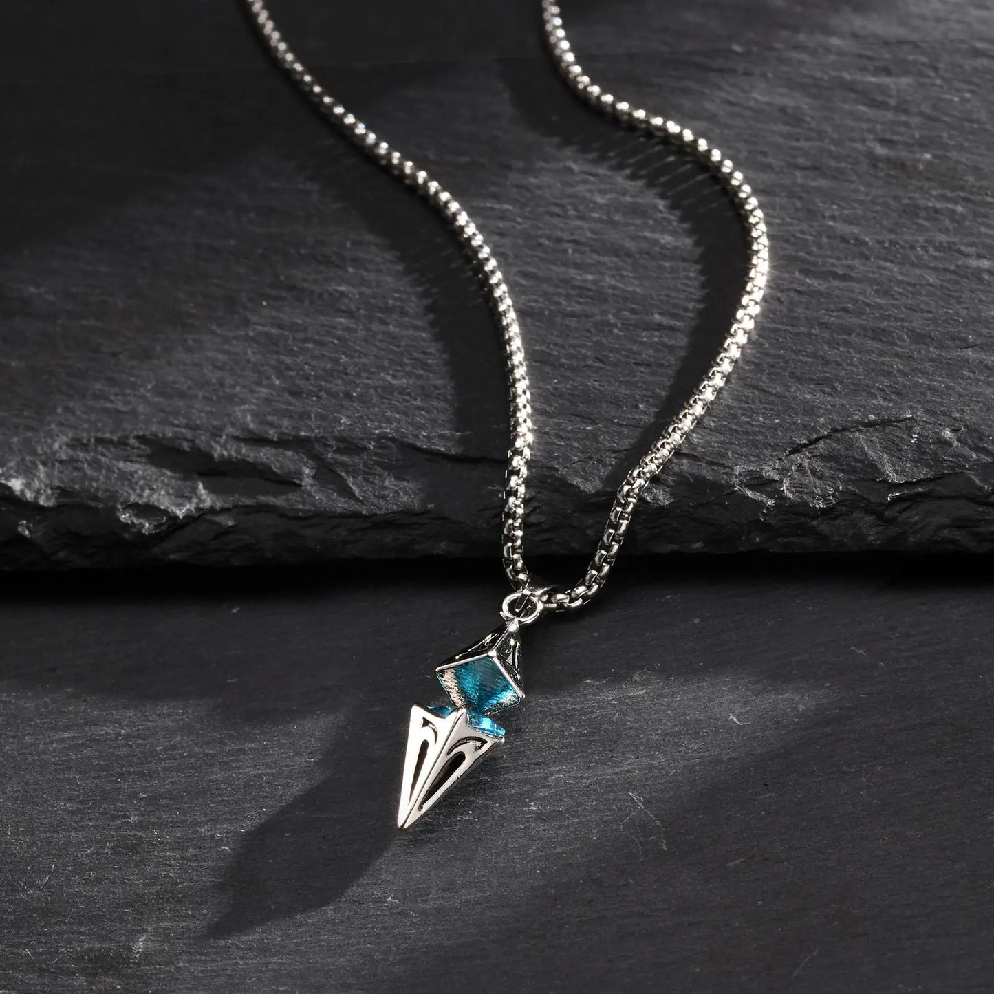Stylish Blue Stone Necklaces for Men Women,Stainless Steel Geometric Pendant Collar,Valentine's Birthday Party Gift for Him
