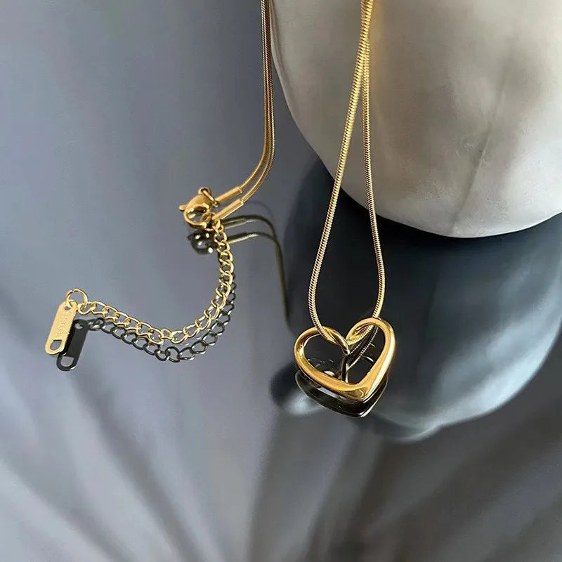 Twist Hollow Heart Necklace