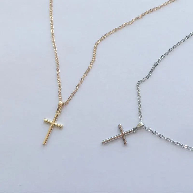 2pcs Unisex Alloy Pendant Necklace – Gold & Silver Set