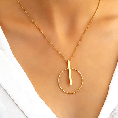 Circle Stick Pendant Choker