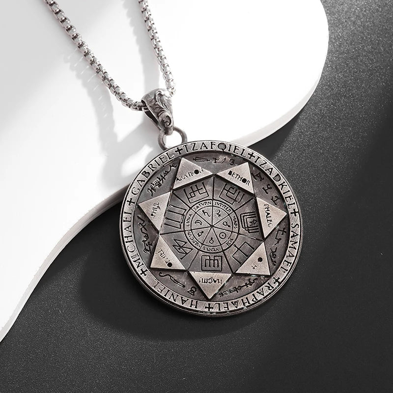 Retro Seven Angels Magic Circle Solomon\'s Seal Necklace Pendant Personalized Men\'s Punk Lucky Amulet Jewelry